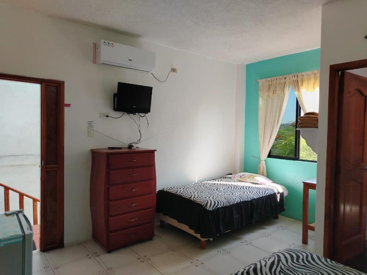 Casa De Celeste ปูแอร์โต บาเกริโซ โมเรโน ภายนอก รูปภาพ