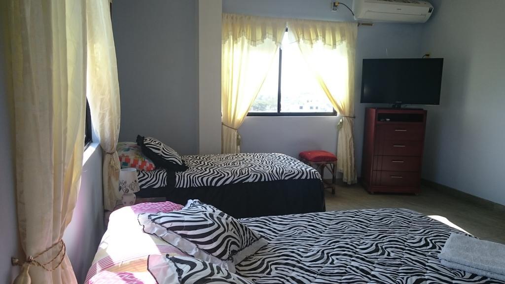 Casa De Celeste ปูแอร์โต บาเกริโซ โมเรโน ภายนอก รูปภาพ